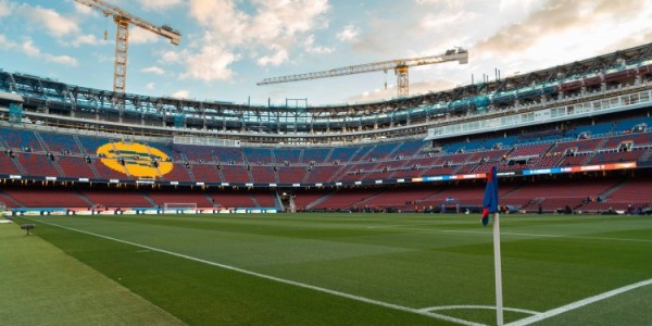 天博电竞-世体：巴萨申请诺坎普1C许可证可容62000人，北看台可能二月开放