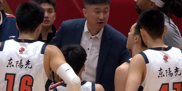 天博APP下载-广东男篮打硬仗能力不足，张庆鹏批评球员耍大牌，山东男篮成黑马