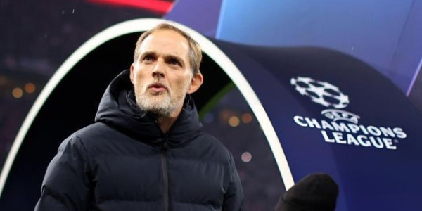 太激动？图赫尔赢下帅位保卫战，赛前训话踢伤脚趾