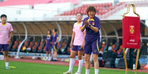 天博体育官网-水庆霞：落选不代表水平差 世界杯、亚洲杯完全不同