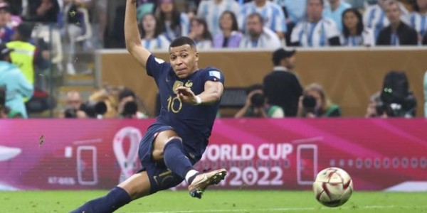 天博百家乐-秦游夏：法国的暗夜，姆巴佩的黎明