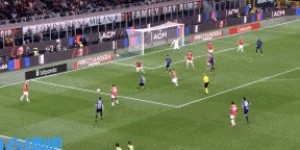 弑旧主！恰尔汗奥卢突施冷箭破门，激情滑跪庆祝